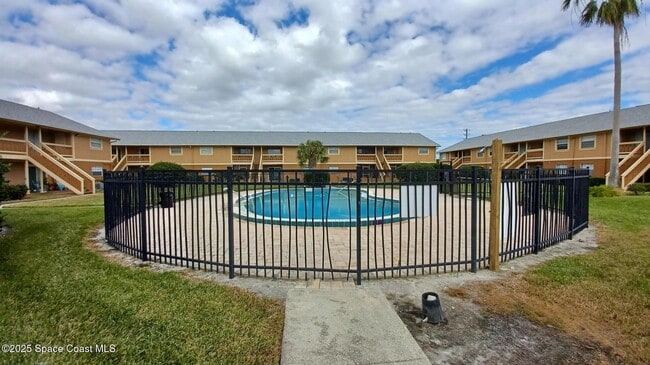 Building Photo - 281 Ulster Ln