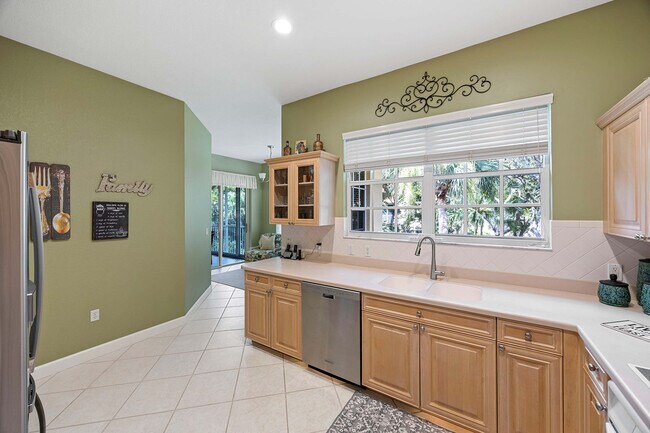 Building Photo - 26960 Wyndhurst Ct