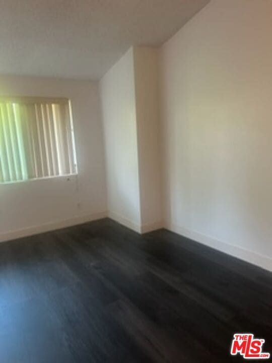 Building Photo - 5951 Canterbury Dr