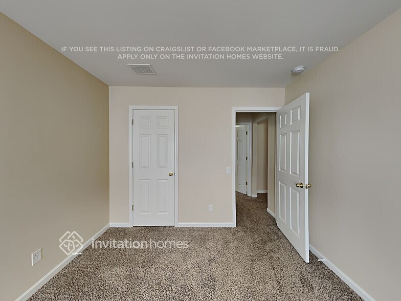 Building Photo - 3009 Azalea Hills Dr