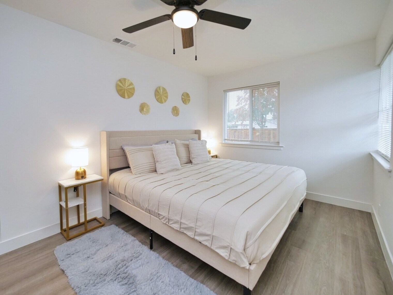 Building Photo - 4240 Camden Ave