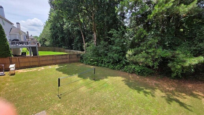 Building Photo - 4060 Suwanee Bend Dr