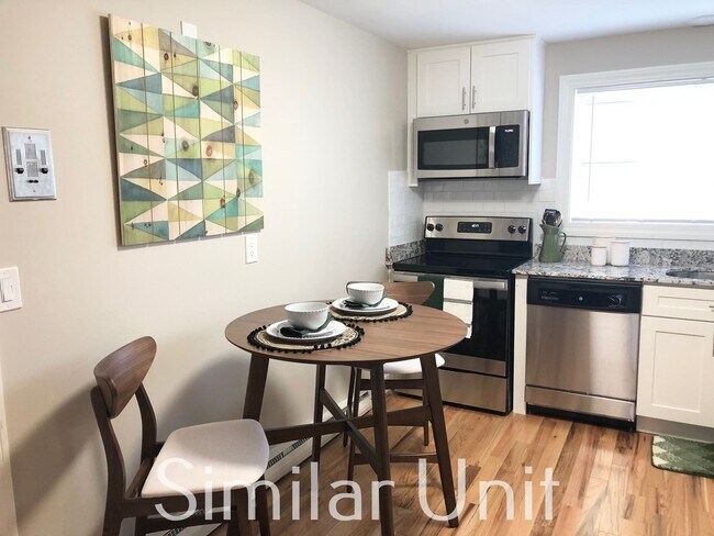 Building Photo - 364 Kennard Rd