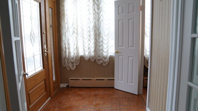 Building Photo - 6345 Morrowfield Ave