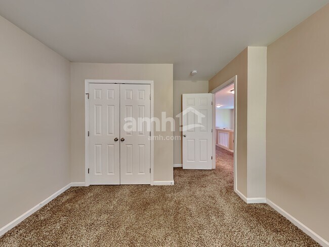 Building Photo - 3928 Cane Garden Dr