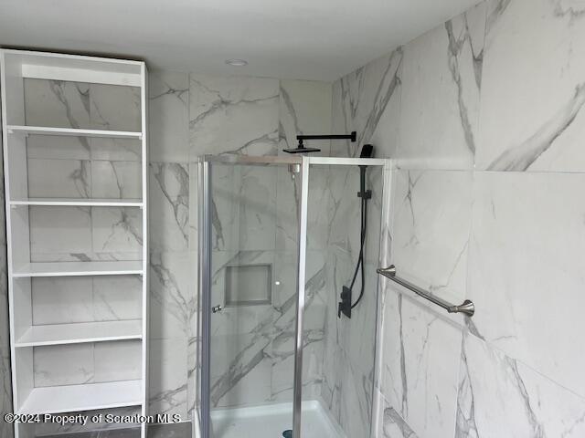 Building Photo - 1598 US-6