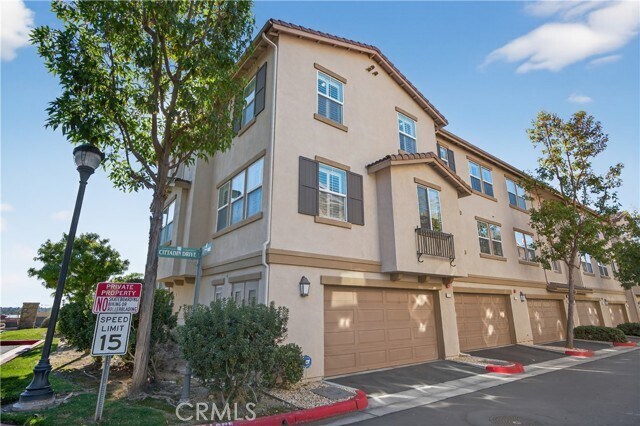 Building Photo - 2128 Cittadin Dr