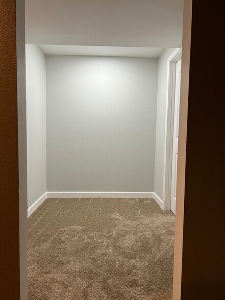Building Photo - 4701 Rainbow Trout Dr