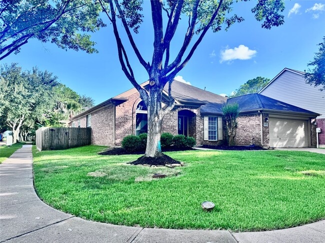 Building Photo - 2123 Hollow Reef Cir