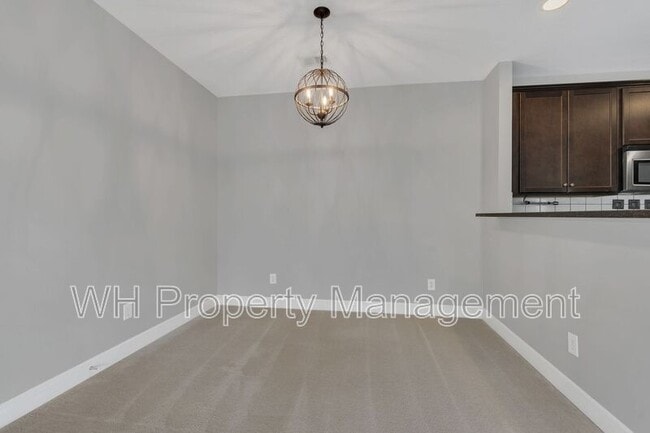 Building Photo - 4846 Bevendean Dr