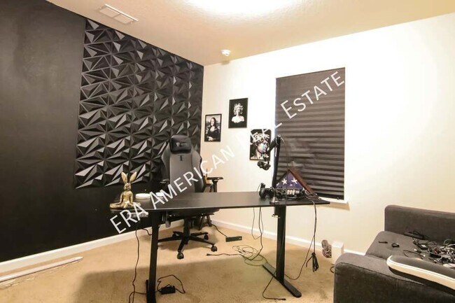 Building Photo - 808 Moorhen Wy