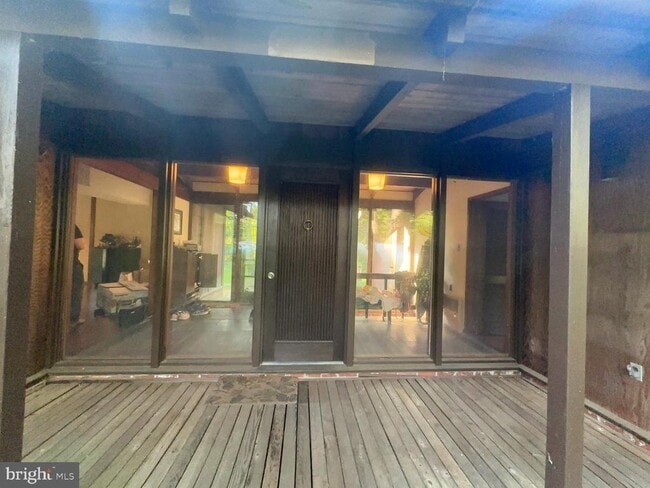Building Photo - 2556 Vale Ridge Court