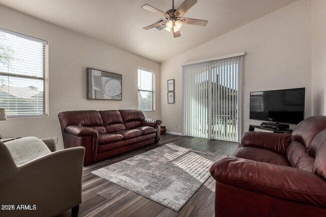 Building Photo - 17709 W Sunbelt Dr