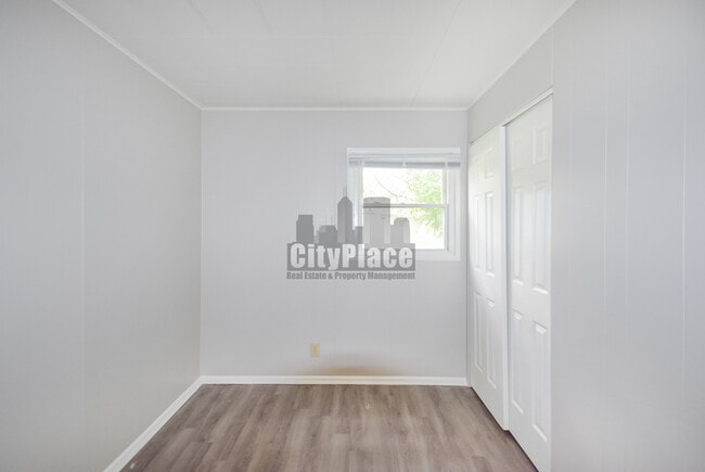 Building Photo - 5801 Westhaven Dr
