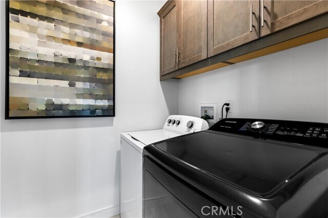 Building Photo - 30716 Foxhollow Dr