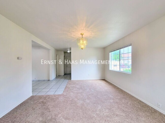 Building Photo - 8142 California St