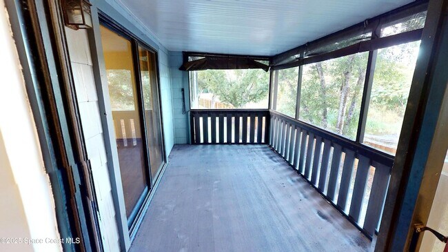 Building Photo - 9017 Manchester Ln