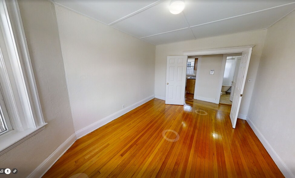 Building Photo - 160 Ipswich St