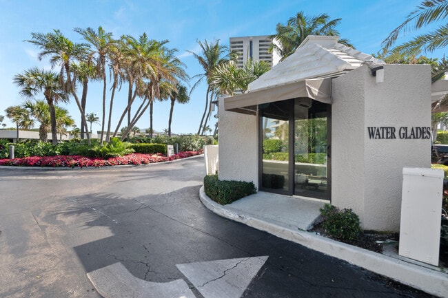 Building Photo - 5550 N Ocean Dr