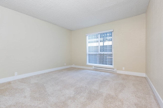 Bedroom - Shoreline 1841