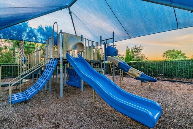 Building Photo - 30415 Palmer Oak Dr