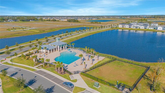 Building Photo - 2930 Sunstar Dr