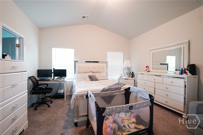 Building Photo - 353 Wellstone Wy