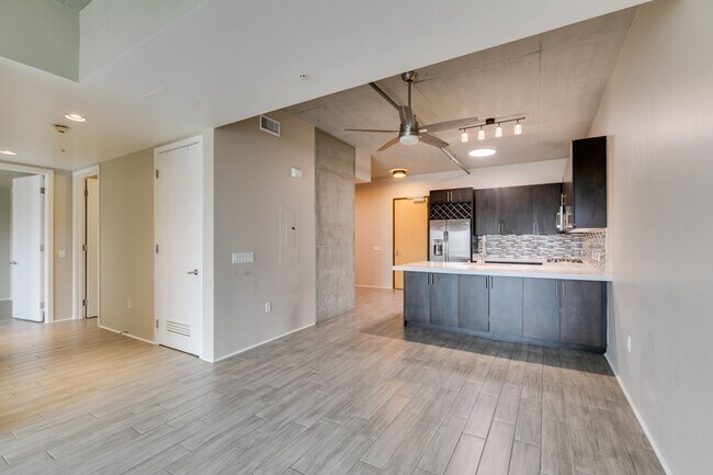 Building Photo - Modern High-Rise Living at Juhl with City Views