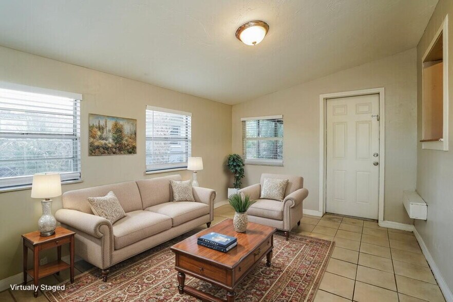 Building Photo - 2914 Lafayette St