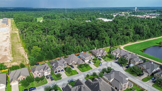 Building Photo - 25214 Evergreen Bend Dr