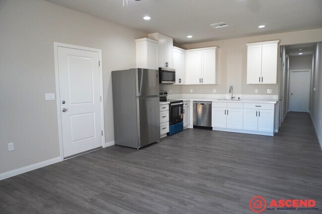 Building Photo - 5109 Cohiba Ct