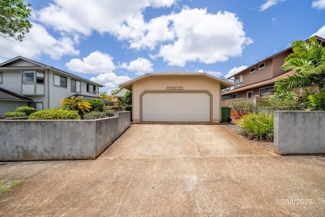 Primary Photo - 3 BD/2 BA Home in Mililani with Garage (Av...