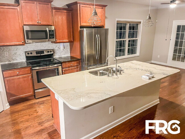 Building Photo - 4109 Dublin Rd