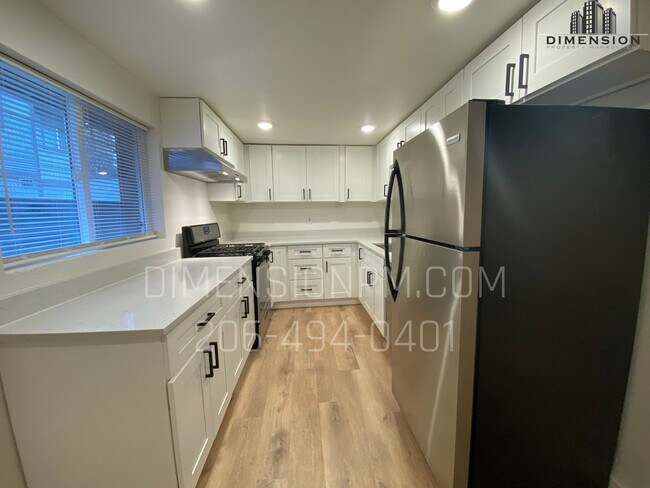 Interior Photo - Drexel Stadium - Miranda 13-Plex