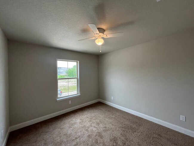 Building Photo - 13207 Reid Mdws