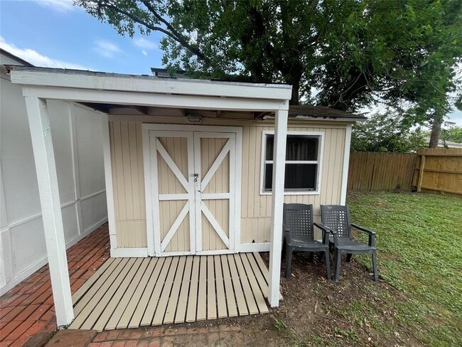 Building Photo - 11326 Sagemeadow Ln