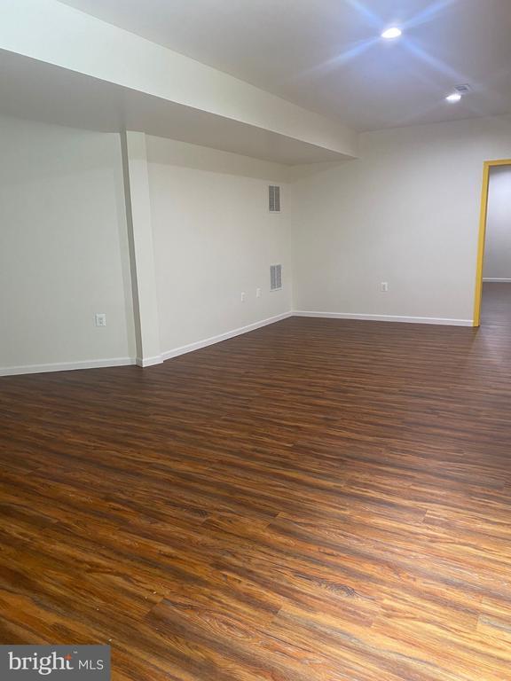 Building Photo - 46938 Colby Ct