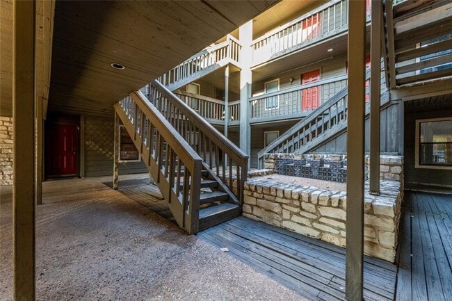 Building Photo - 3506 Speedway