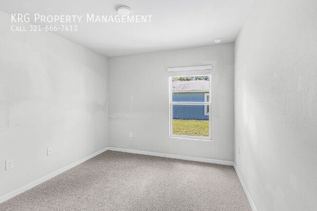 Building Photo - 3020 N Lakewood Rd