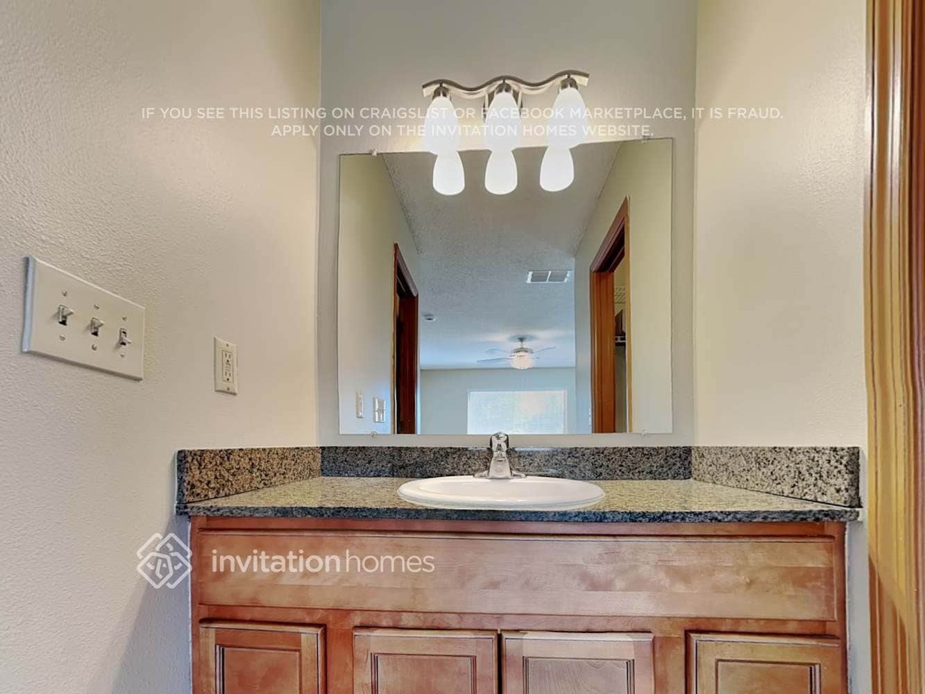 Building Photo - 8228 Lost Lake Dr