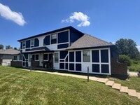 Building Photo - 11763 Wood Oak Ave