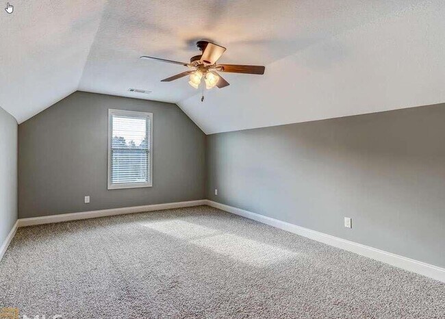 Building Photo - 511 Lena Dr