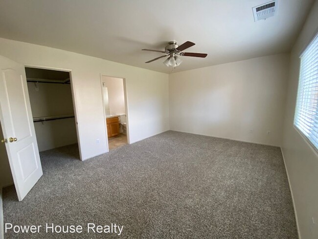 Building Photo - 3 br, 2 bath House - 10200 Pyramid Peak Dr