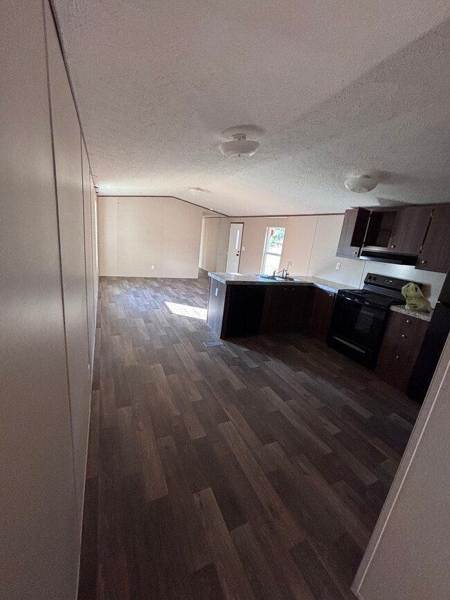 Building Photo - 22240 County Rd 251