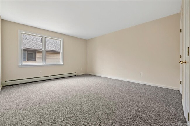 Building Photo - 257 Seaside Ave
