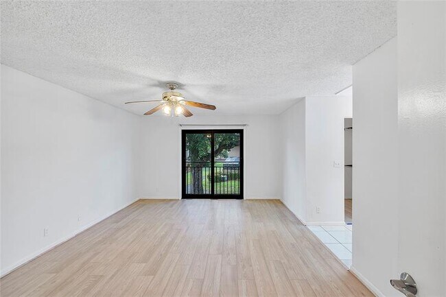 Building Photo - 2157 NW 37th Ave