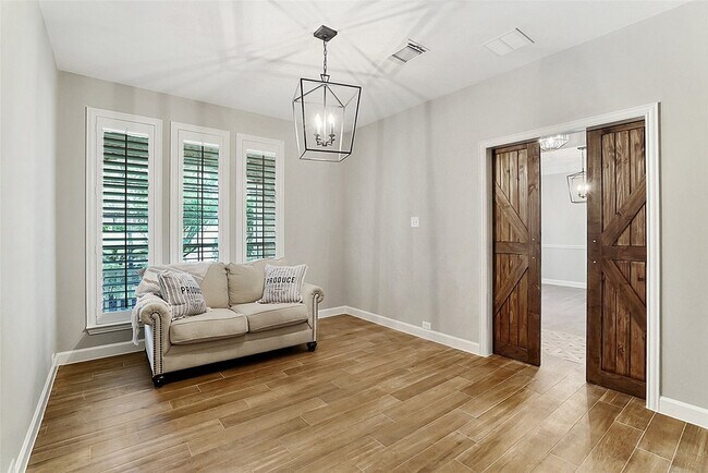 Building Photo - 87 N Concord Valley Cir