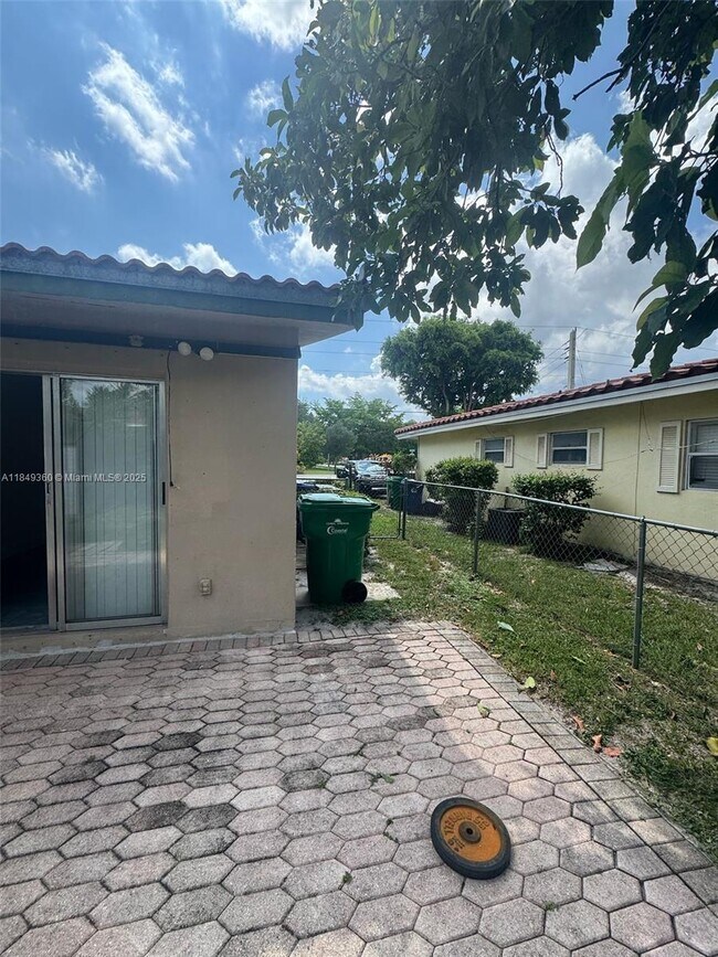 Building Photo - 3851 NW 110th Ave