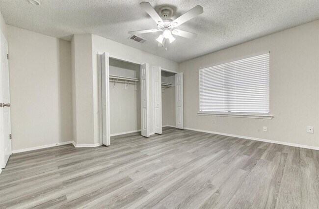Building Photo - 14500 Donald Dr