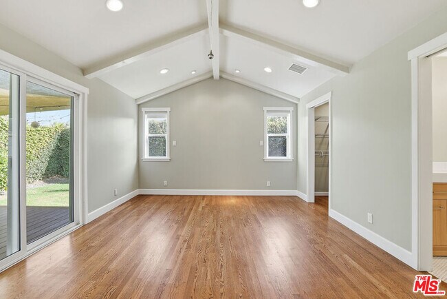 Building Photo - 11370 Matteson Ave